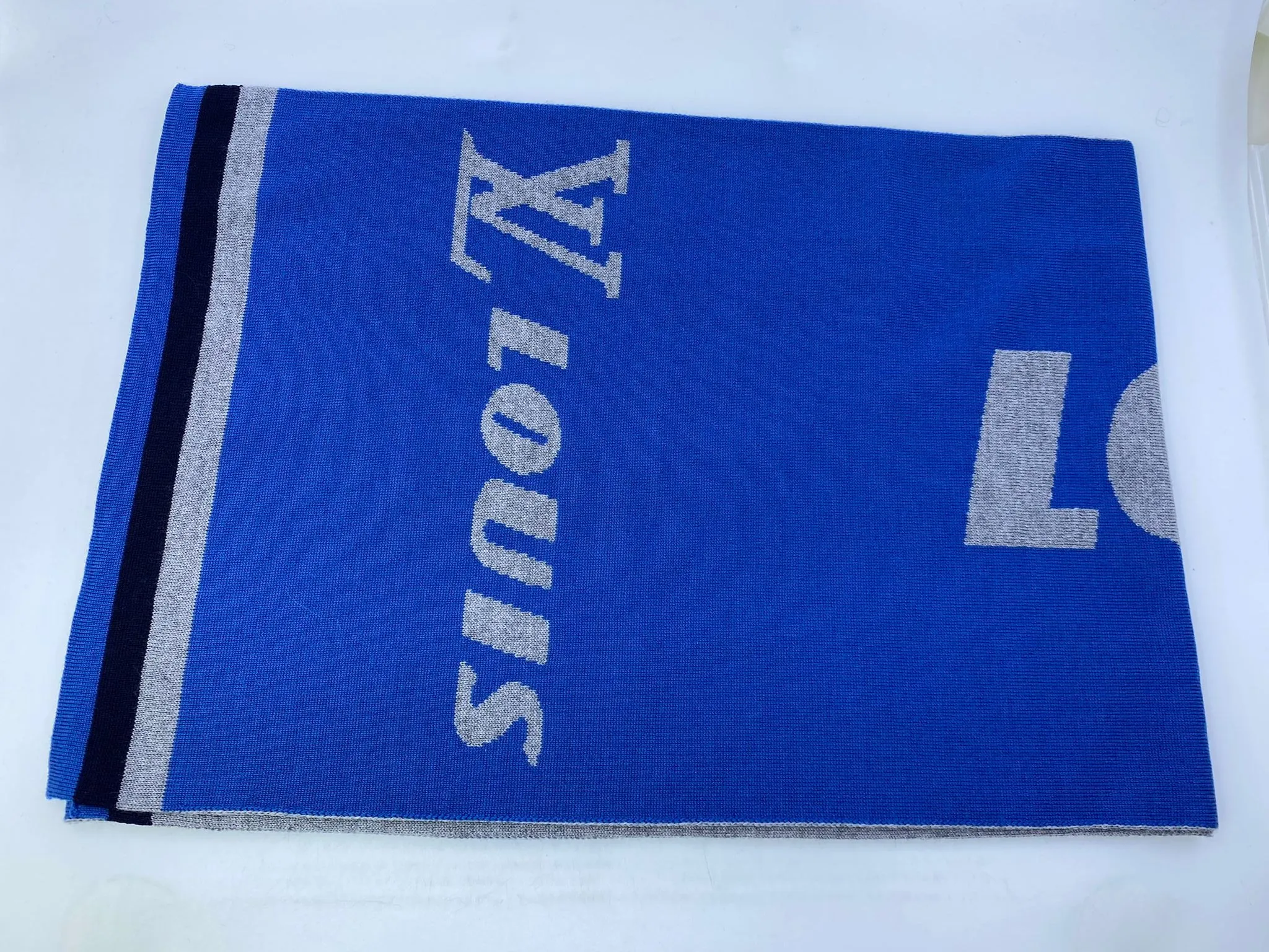 LV Forward Scarf