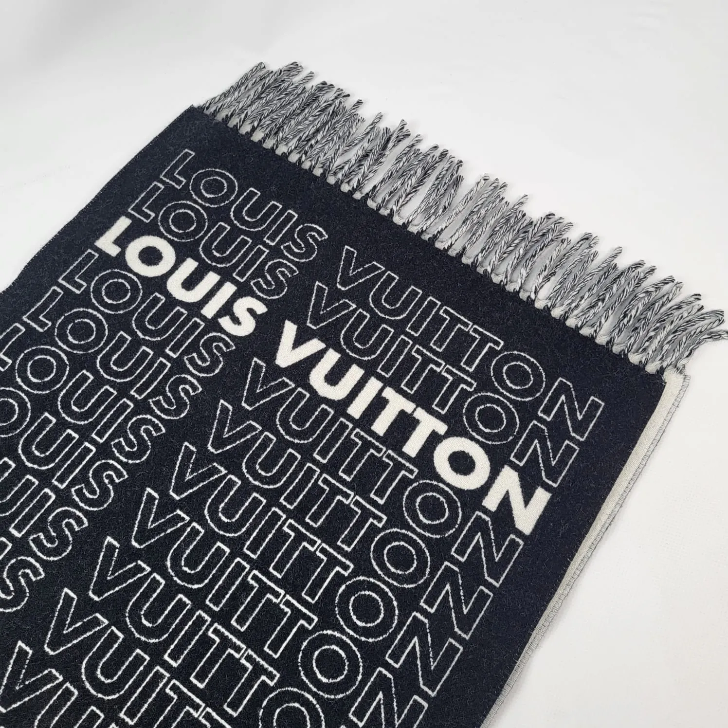 LV List Scarf