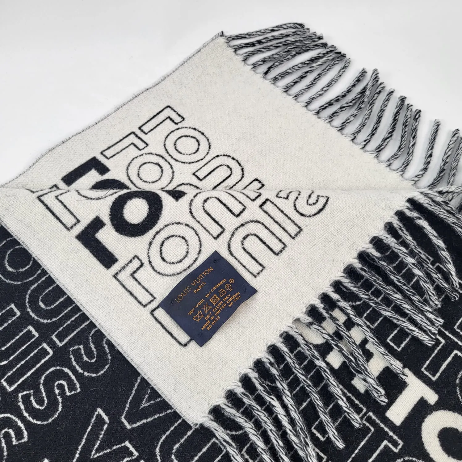 LV List Scarf