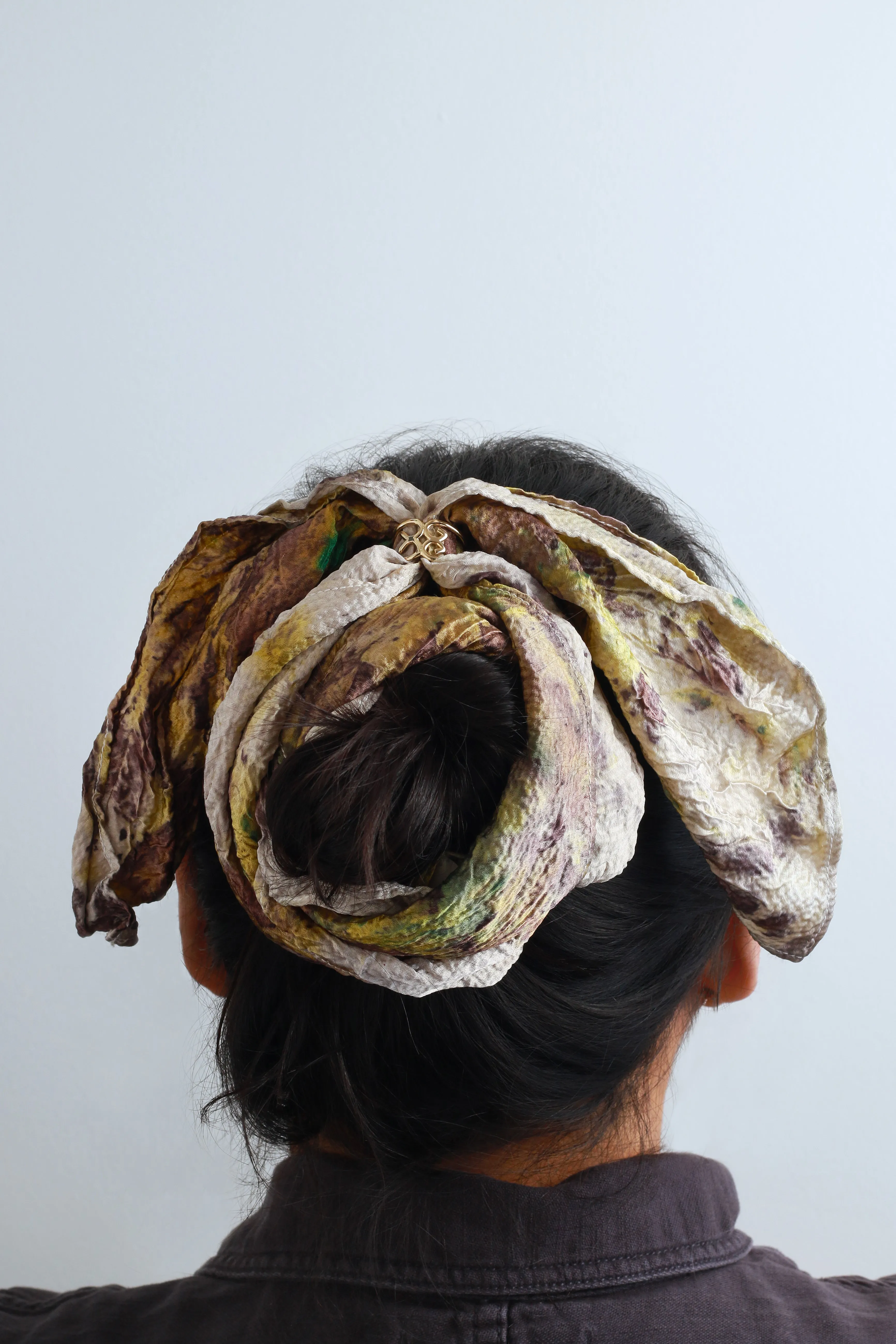 MJM x Yesaet Botanical Dyed Scarf and Mother Gaia 10k Gold Ring Set