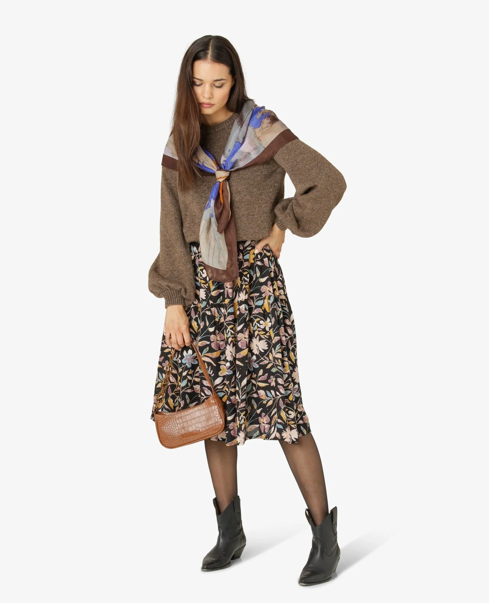 MOONUM SILK SCARF