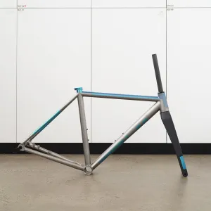 No. 22 Great Divide Titanium Road Frameset - 50cm Turquoise