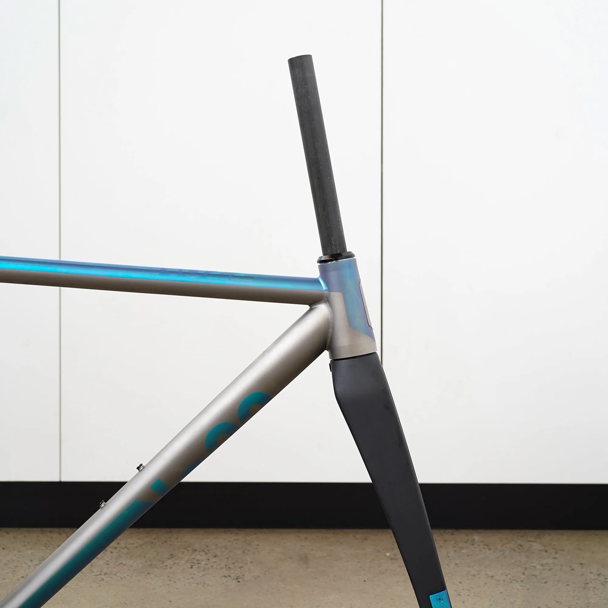 No. 22 Great Divide Titanium Road Frameset - 50cm Turquoise