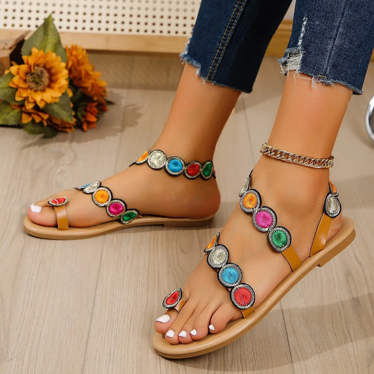 Peacock Feather Design Flat Sandals with Unique Open-Toe Style