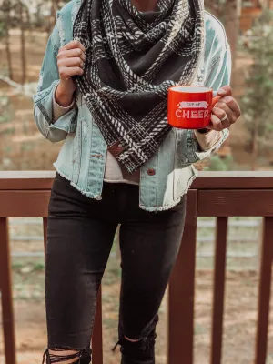 RAE - Human Blanket Scarf