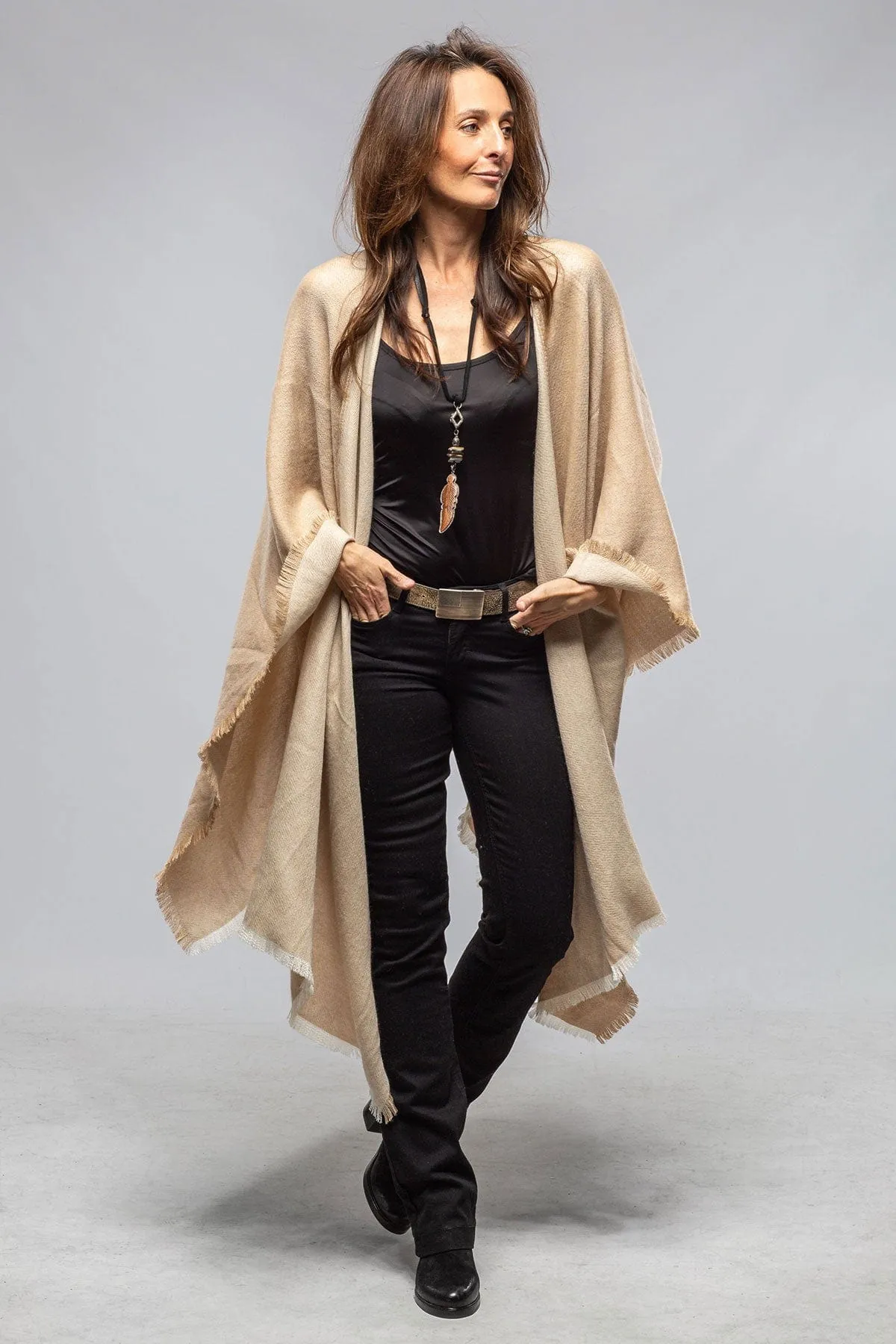 Sabina Cashmere Silk Cape In Camel
