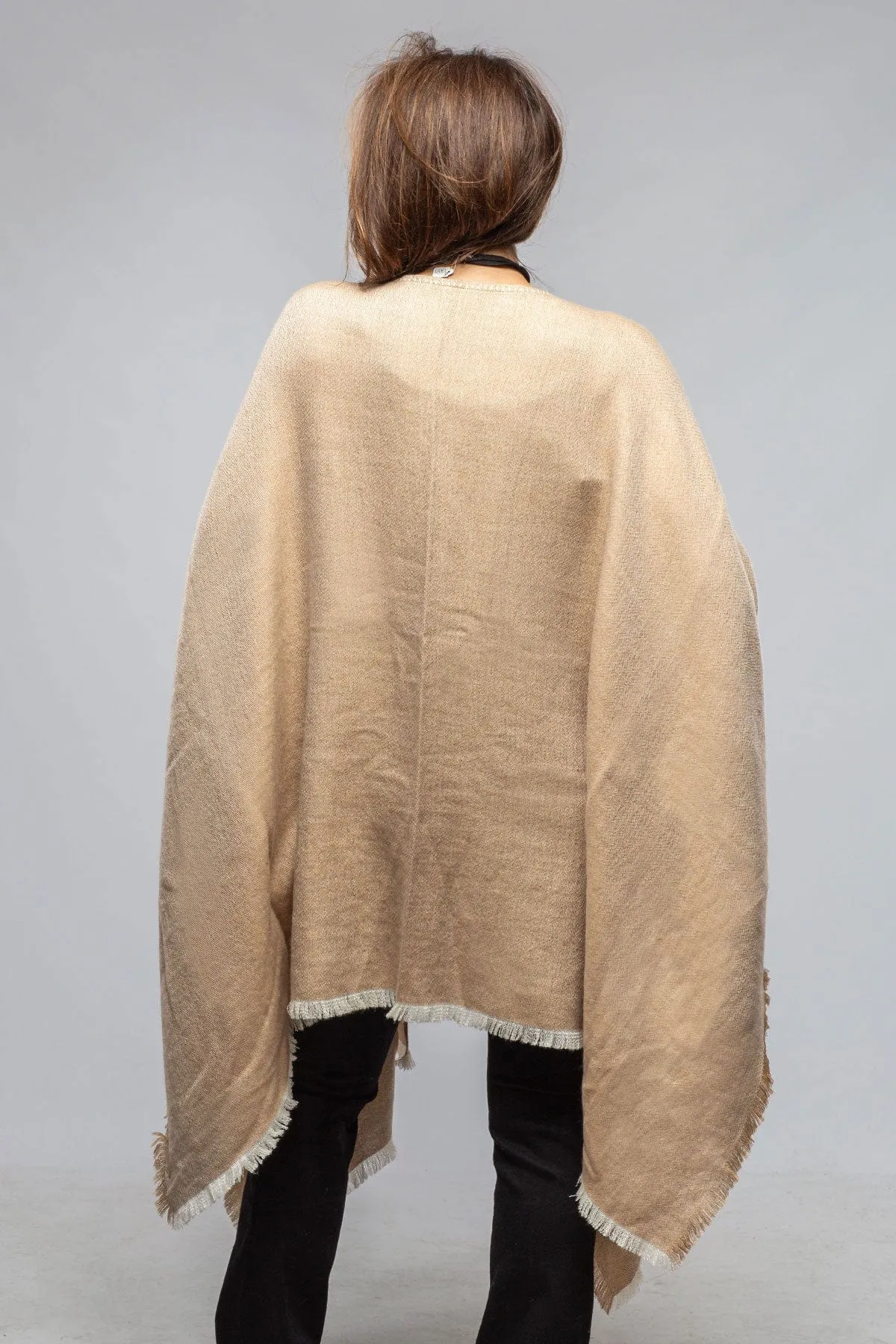 Sabina Cashmere Silk Cape In Camel