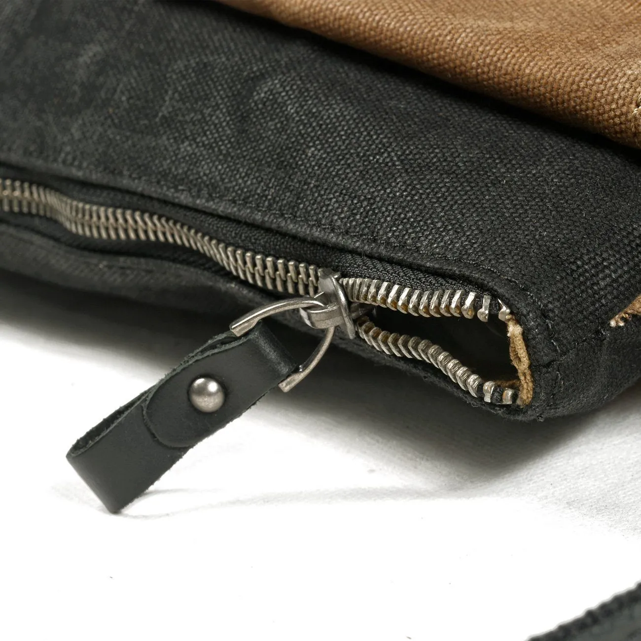 Stylish Retro Canvas Crossbody Messenger