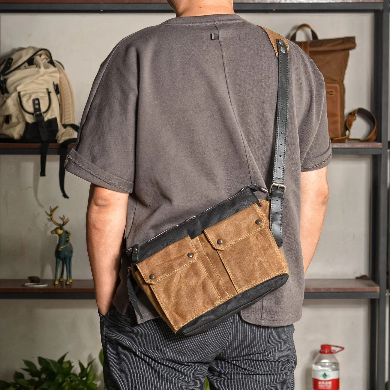 Stylish Retro Canvas Crossbody Messenger