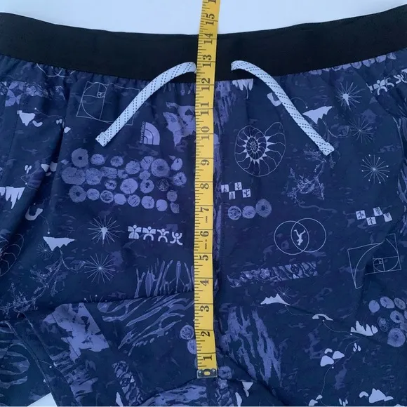 THE NORTH FACE Women’s Trailwear OKT Trail Short Navy Blue NF0A81Z6OQ8-XL-REG