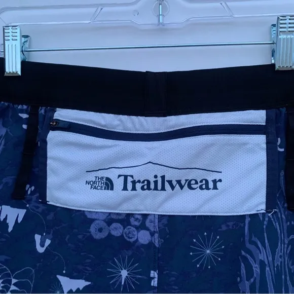 THE NORTH FACE Women’s Trailwear OKT Trail Short Navy Blue NF0A81Z6OQ8-XL-REG