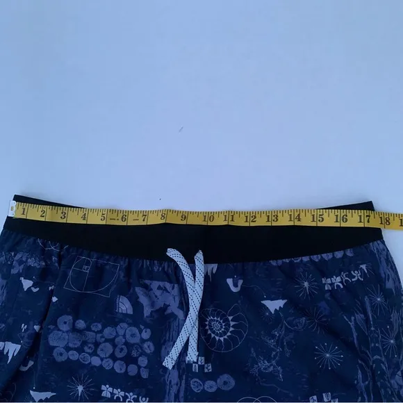 THE NORTH FACE Women’s Trailwear OKT Trail Short Navy Blue NF0A81Z6OQ8-XL-REG