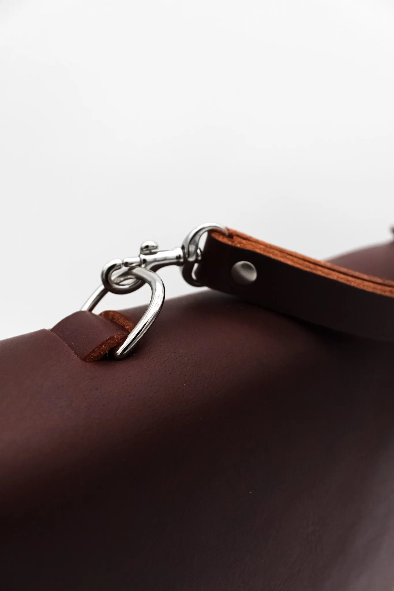 The Oxford - Buffalo Mahogany