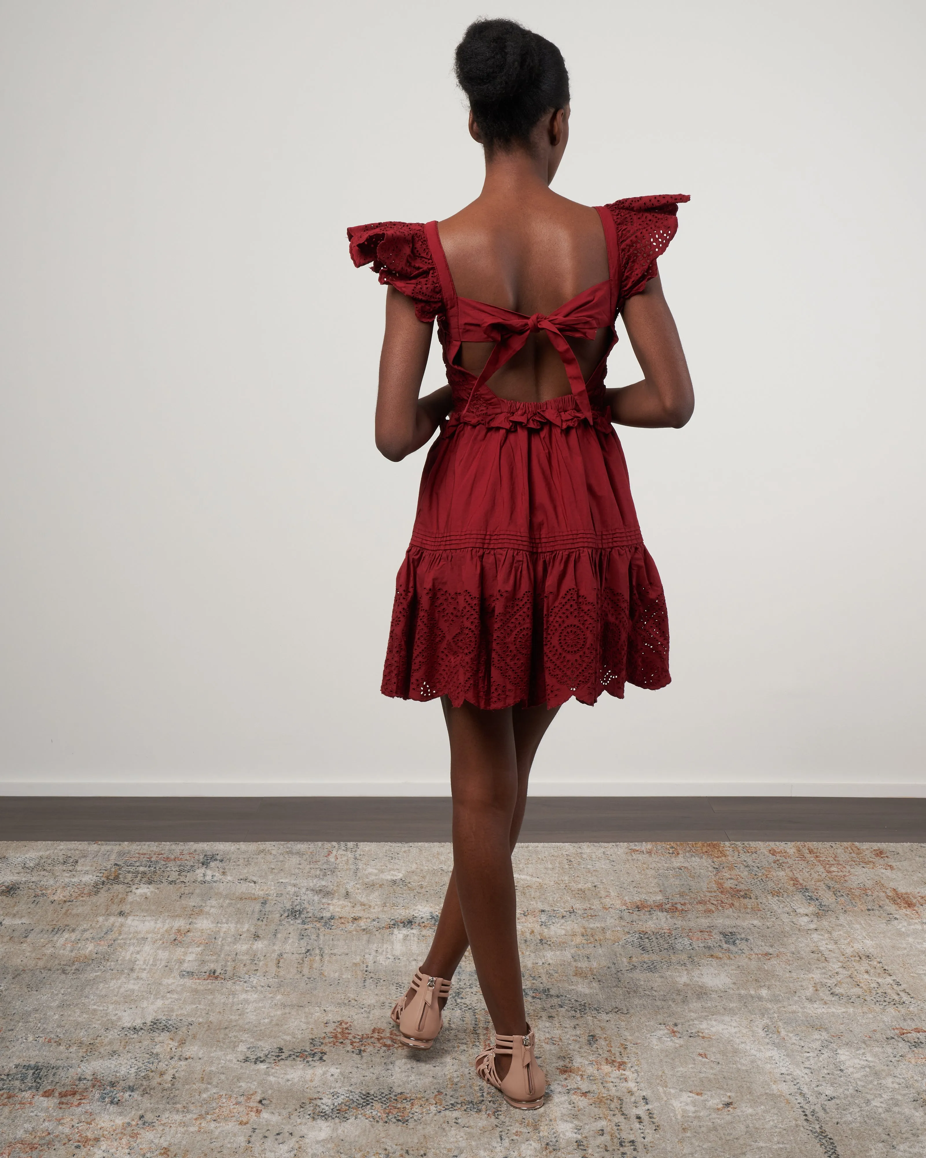 vienne eyelet flutter sleeve smocked dress - red
