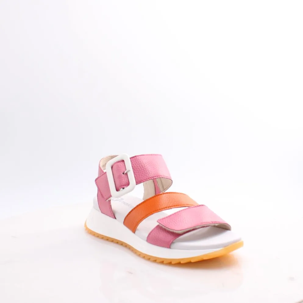 W2950 RIEKER 25 SANDALS