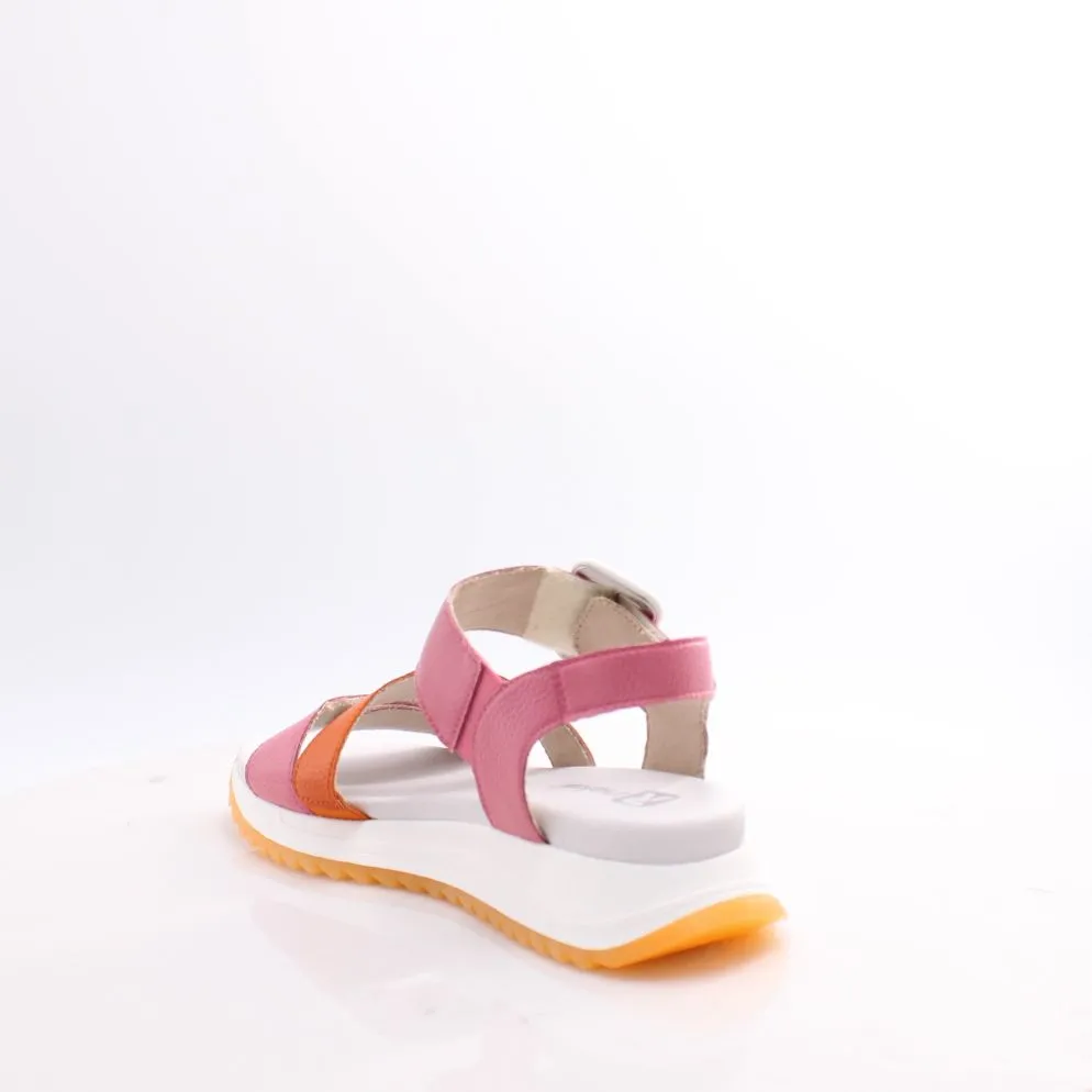 W2950 RIEKER 25 SANDALS